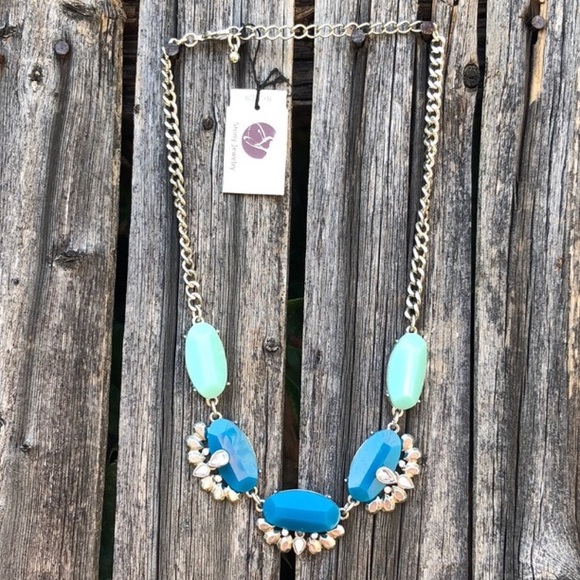 Silver & Blue Necklace - Picture 8 of 11